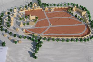 Stadtmodell vor 1788 Modell der 1788 niedergebrannten Stadt (rot angelegt) mit Stadtmauer und den erhaltenen Gebäuden.