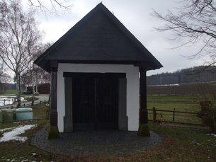 Frontalansicht der Odackerkapelle